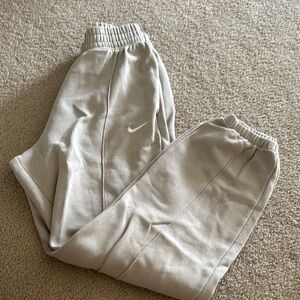 Nike Heather Gray Joggers